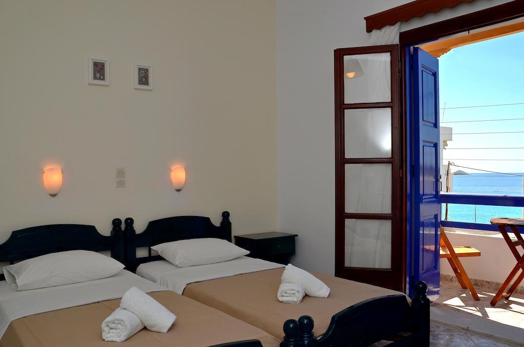 To Petrino Hotell Koufonisia Eksteriør bilde